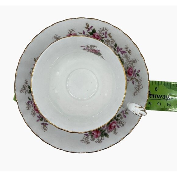 Royal Albert Lavender Rose Tea Cup Saucer Bone China Pink Green Floral Fluted - Picture 11 of 12